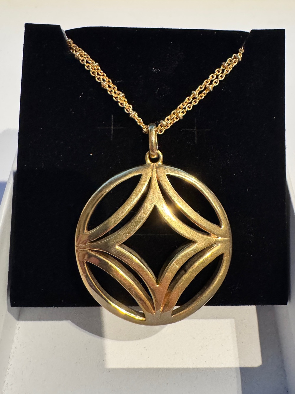 Vintage Gold-Tone Geometric Pendant Necklace - Women’s Jewelry